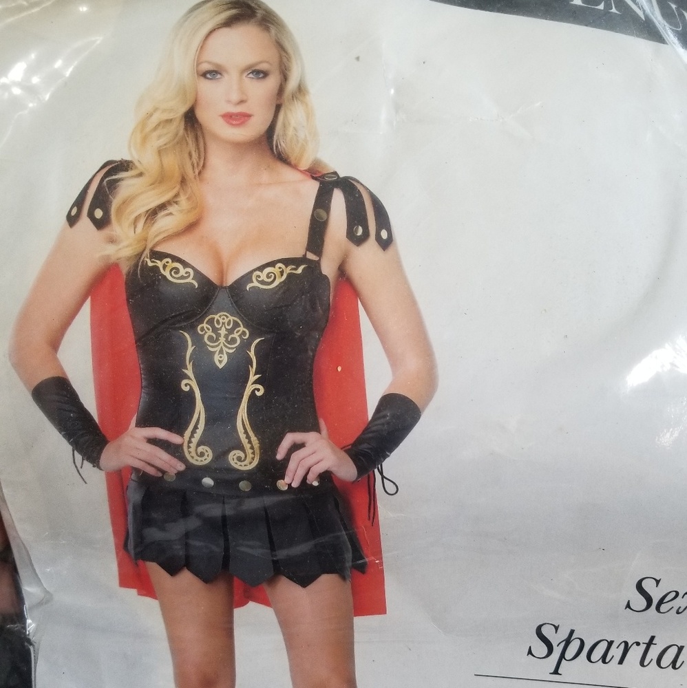 Costume